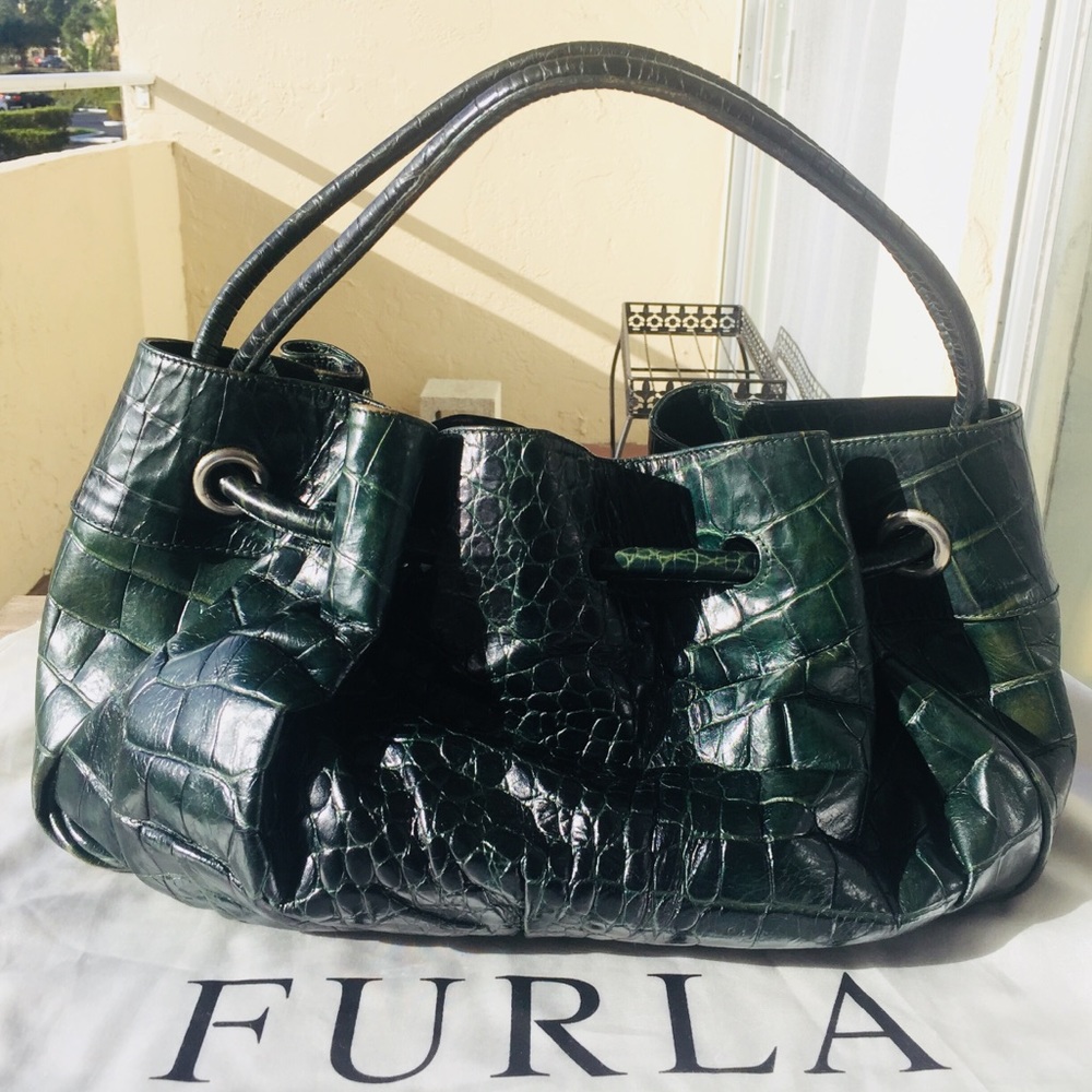 Furla “Vintage” Madeline shoulder bag in Malachite